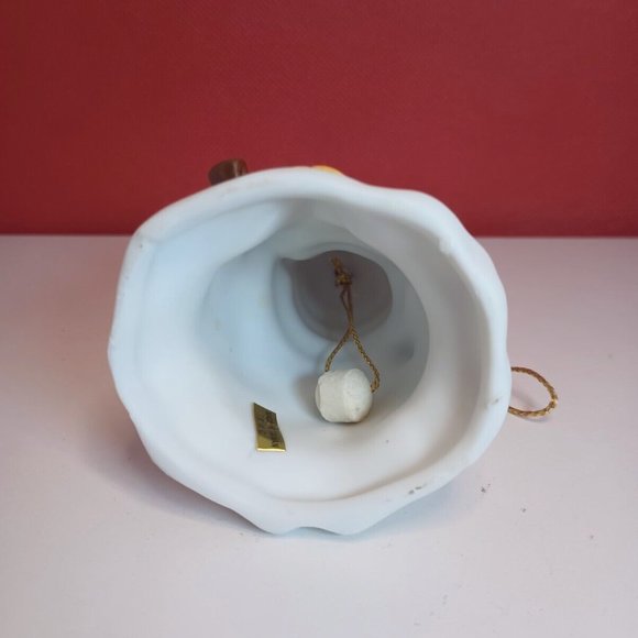 Vintage Porcelain Snowman Bell Ornament Christmas Around the World Taiwan 80s - Picture 3 of 4